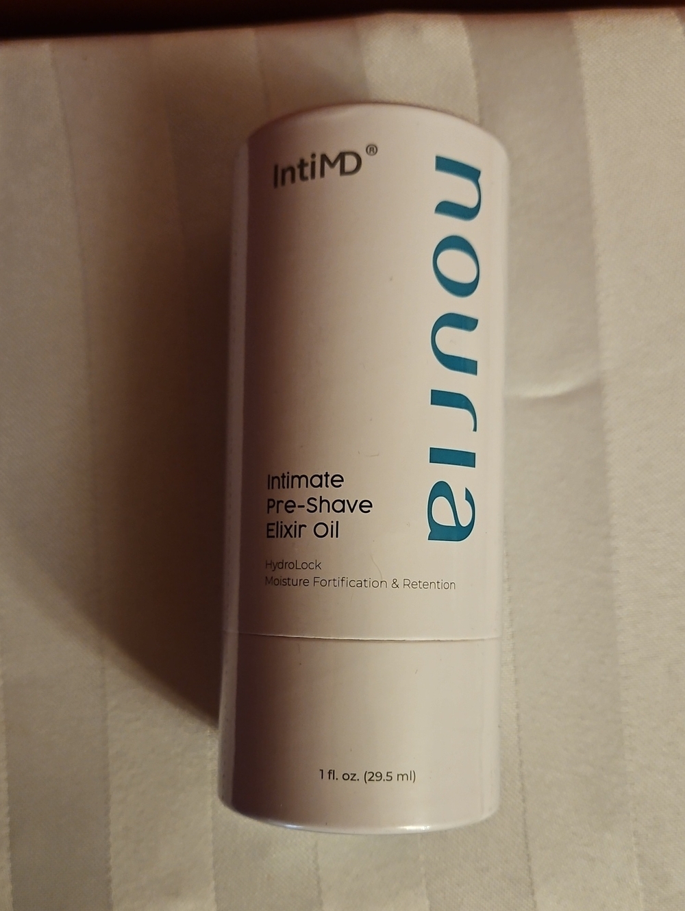 Moisturizing Intimate Shave Set - Picture 6 of 7